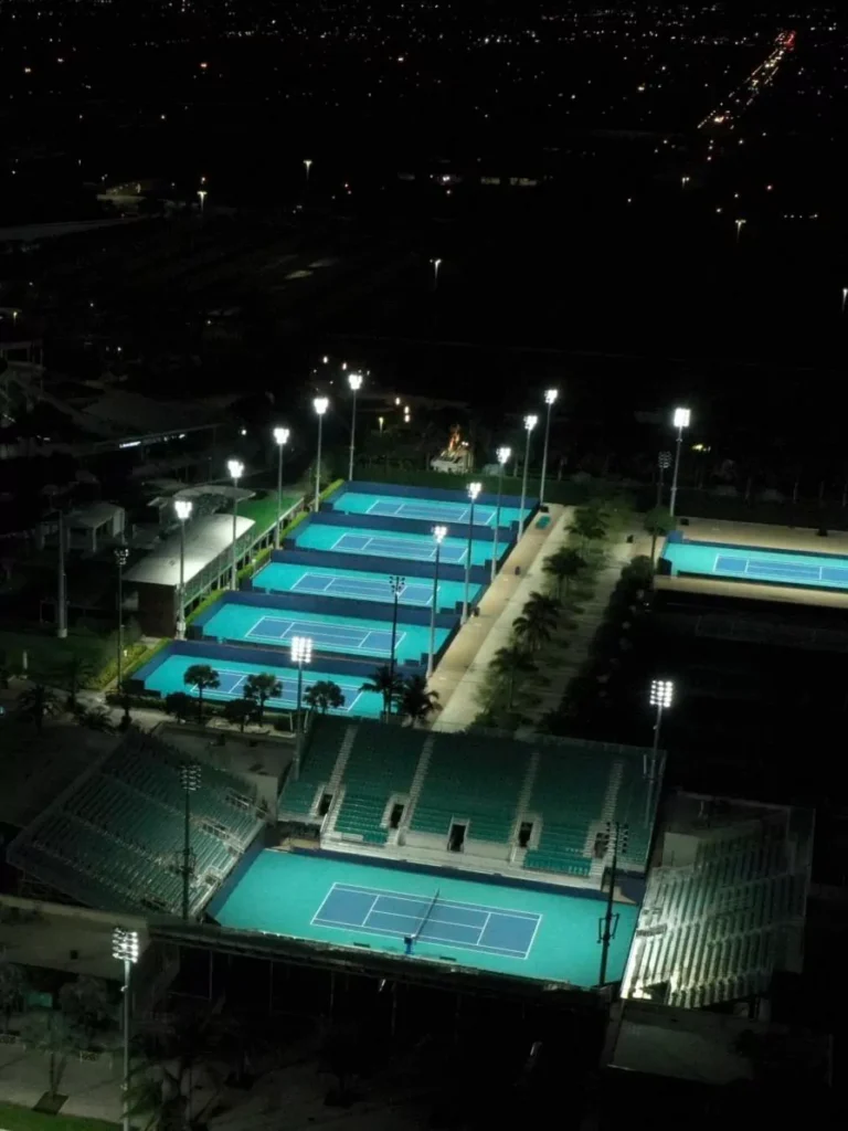 app01-Tennis-Courts-Lighting01